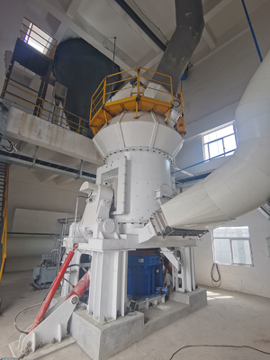OEM عمودي طحن الأسطوانة مطحنة الفحم معدات لطحن Petcoke