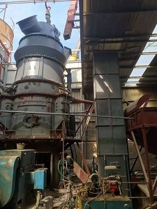 معدات طحن الحجر الجيري العمودي للفرن HVM1300
