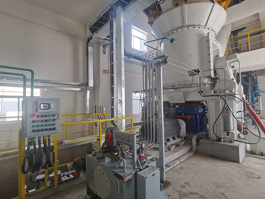 مطحنة طحن الأسطوانة العمودية بسعة 220T / H 4800mm