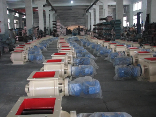 35 - 700m3 / H الروتاري قفل الهواء المغذي للمطحنة العمودية مطحنة الهواء اكتسح الكرة